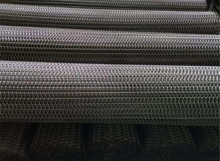 Reasons for rust of high temperature resistant mesh belt